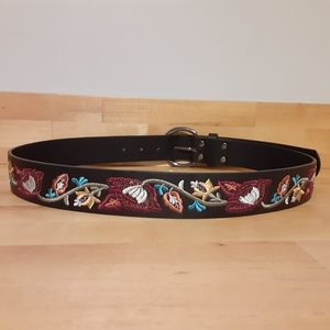 Beautiful Embroidered Fall Leaves Belt